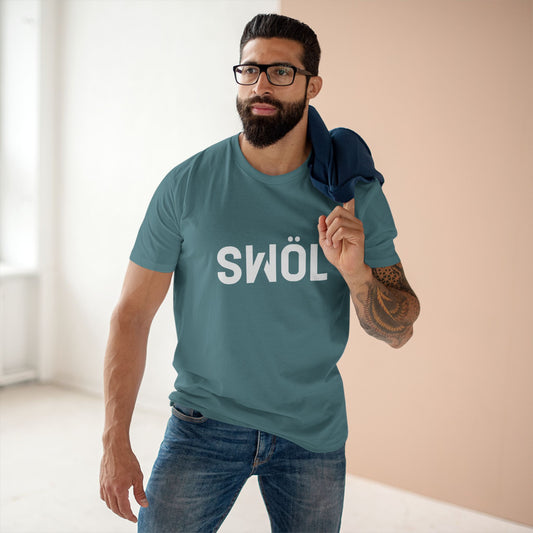 Model wearing the slate blue SWOL Base Pump Cotton Tee