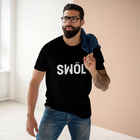 Model wearing the black SWOL Base Pump Cotton Tee